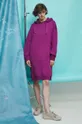 Bavlnené šaty dámske Medicine Artists fialová farba fialová