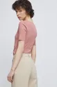 T-shirt bawełniany damski prążkowany z domieszką elastanu kolor różowy 95 % Bawełna, 5 % Elastan