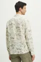 Koszula lniana męska z kołnierzykiem klasycznym wzorzysta kolor biały Materiał główny: 100 % Len Materiał dodatkowy: 100 % Bawełna