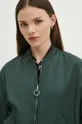 Bomber bunda dámská z kolekce Jane Tattersfield x Medicine zelená barva Dámský