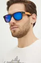 multicolor Okulary przeciwsłoneczne męskie z powłoką Revo i polaryzacją kolor multicolor Męski
