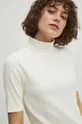 beżowy T-shirt bawełniany damski z domieszką elastanu prążkowany kolor beżowy