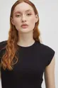 T-shirt damski gładki z domieszką elastanu i modalu kolor czarny Damski