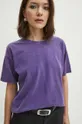 fioletowy T-shirt bawełniany damski z efektem sprania kolor fioletowy