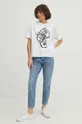 Bavlněné tričko dámské z kolekce Graphics Series bílá barva <p>100 % Bavlna</p>