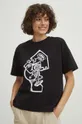 Bavlněné tričko dámské z kolekce Graphics Series černá barva <p>100 % Bavlna</p>