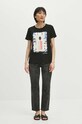 Odzież T-shirt bawełniany damski z domieszką elastanu z kolekcji Jerzy Nowosielski x Medicine kolor czarny RS24.TSD667 czarny