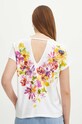 Odzież T-shirt bawełniany damski z domieszką elastanu w kwiaty kolor biały RS24.TSD901 biały