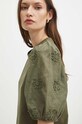 T-shirt bawełniany damski z domieszką elastanu z aplikacją kolor zielony RS24.TSD907 zielony RS24