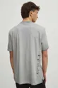 šedá Bavlněné tričko pánské z kolekce Graphics Series šedá barva