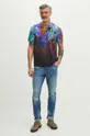 T-shirt bawełniany męski z domieszką elastanu z kolekcji Jane Tattersfield x Medicine kolor multicolor 98 % Bawełna, 2 % Elastan