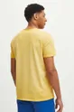 T-shirt bawełniany męski z nadrukiem kolor żółty 100 % Bawełna