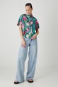 Koszula z domieszką lnu w kwiaty kolor turkusowy RS25.KKD070 turkusowy RS25