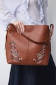 Kabelka z ekologickej kože s ozdobnou výšivkou RS26-TOD303