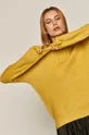 Sweter damski z recyklingowanym poliestrem żółty Damski