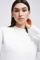 beżowy Sweter damski z ozdobną aplikacją kolor beżowy