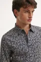 Košile pánská s klasickým límcem tmavomodrá barva námořnická modř