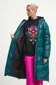 Péřový kabát dámský prošívaný zelená barva