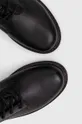 Medicine magasszárú cipö Szár: 100% természetes bőr Belseje: 50% poliészter, 50% természetes bőr Talp: 100% poliamidpolivinilklorid