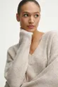beżowy Sweter damski gładki kolor beżowy