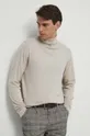 Sweter męski z golfem kolor beżowy 70 % Wiskoza, 30 % Poliamid
