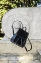 černá Kožený batoh dámský jednobarevný černá barva Dámský
