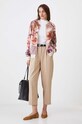 Odzież Bluza damska w kwiaty kolor beżowy RW24.BLD401 beżowy