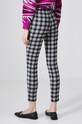 Odzież Spodnie damskie w kratę kolor multicolor RW24.SPD901 multicolor