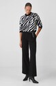 Sweter damski ze zwierzęcym wzorem kolor czarny RW24.SWD976 czarny RW24