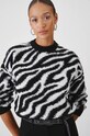 Sweter damski ze zwierzęcym wzorem kolor czarny czarny RW24.SWD976