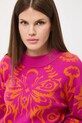 Sweter damski wzorzysty z wiskozą pomarańczowy RW25-SWD603