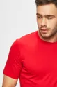 czerwony Under Armour - T-shirt 1326799.