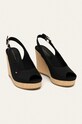 Tommy Hilfiger - Sandále ICONIC ELENA SLING BACK WEDGE FW0FW04789 čierna SS24