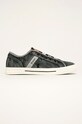 Wrangler - Tenisky slip on čierna WM01050A