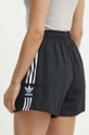 adidas Originals - Rövidnadrág FM2595  Bélés: 100% újrahasznosított poliészter Jelentős anyag: 100% nejlon