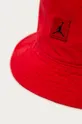 Jordan klobuk rdeča