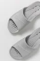 Šľapky Nike Sportswear sivá