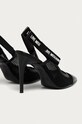 Obuwie Love Moschino - Szpilki JA10109G1CITV000 czarny