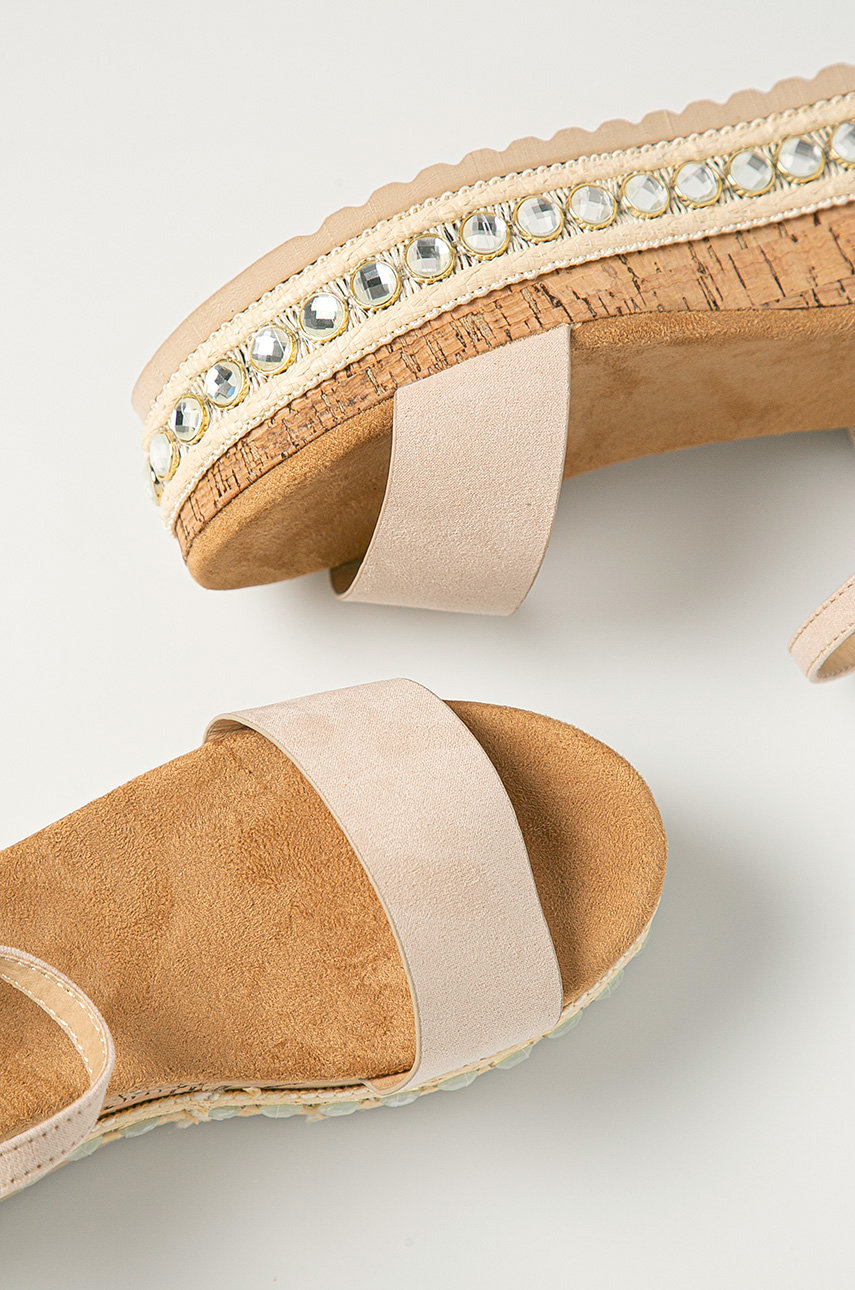 telová Truffle Collection - Sandále