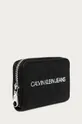 Calvin Klein Jeans - Peňaženka čierna
