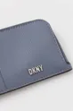 Πορτοφόλι DKNY  Κύριο υλικό: 100% Φυσικό δέρμα Φινίρισμα: 100% PVC