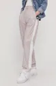 fioletowy New Balance Spodnie WP11505LWD Damski