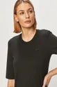 černá Bavlněné tričko Lacoste