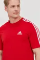czerwony adidas T-shirt GL3736