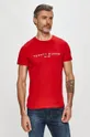 rdeča Tommy Hilfiger t-shirt