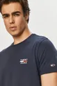 mornarsko modra Tommy Jeans t-shirt