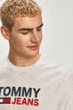 szary Tommy Jeans - T-shirt DM0DM10214.4891