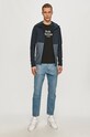 Peak Performance - T-shirt G66762037 czarny SS21