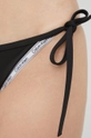 Calvin Klein bikini alsó  Jelentős anyag: 79% poliészter, 21% elasztán Bélés: 90% poliészter, 10% elasztán