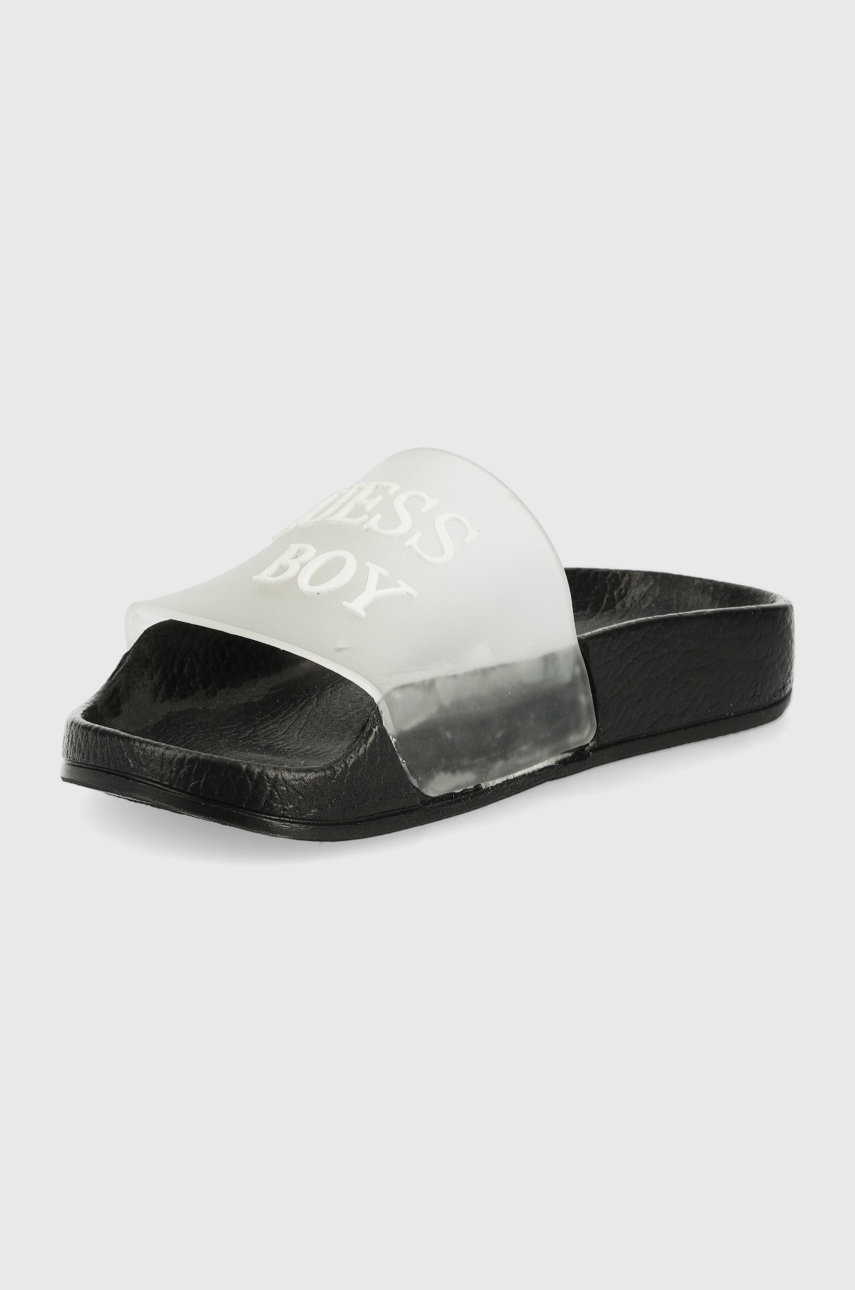 Guess slapi copii  Gamba: Material sintetic Interiorul: Material sintetic Talpa: Material sintetic